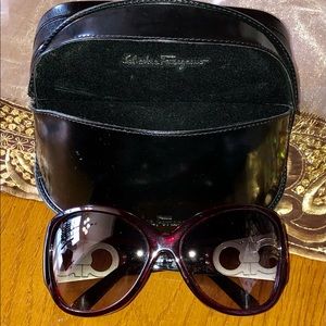 Salvatore Ferragamo Red Women’s Sunglasses